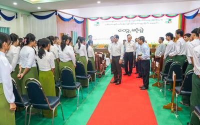 သယံဇာတနှင့် သဘာဝပတ်ဝန်းကျင်ထိန်းသိမ်းရေးဝန်ကြီးဌာန ပြည်ထောင်စုဝန်ကြီး ဦးဆန်းဦး သစ်တောနှင့်ပတ်ဝန်းကျင်ဆိုင်ရာ တက္ကသိုလ် ဆရာ/ဆရာမများ၊ ကျောင်းသား/ကျောင်းသူများနှင့် တွေ့ဆုံအမှာစကားပြောကြား