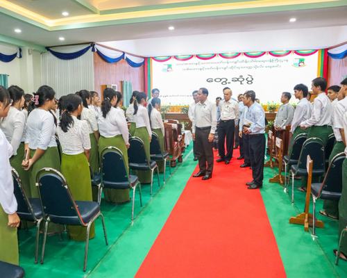 သယံဇာတနှင့် သဘာဝပတ်ဝန်းကျင်ထိန်းသိမ်းရေးဝန်ကြီးဌာန ပြည်ထောင်စုဝန်ကြီး ဦးဆန်းဦး သစ်တောနှင့်ပတ်ဝန်းကျင်ဆိုင်ရာ တက္ကသိုလ် ဆရာ/ဆရာမများ၊ ကျောင်းသား/ကျောင်းသူများနှင့် တွေ့ဆုံအမှာစကားပြောကြား