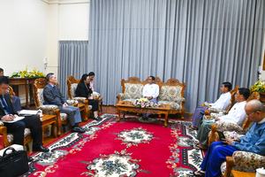 ပြည်ထောင်စုဝန်ကြီး ဦးဆန်းဦး မြန်မာနိုင်ငံဆိုင်ရာ တရုတ်နိုင်ငံ သံအမတ်ကြီးအား လက်ခံတွေ့ဆုံ