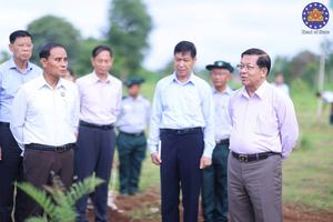 ပြည်ထောင်စုသမ္မတမြန်မာနိုင်ငံတော်နိုင်ငံတော်သမ္မတဦးမင်းအောင်လှိုင်ပြင်ဦးလွင်မြို့တွင်ကျင်းပပြုလုပ်သည့်၂၀၂၆ခုနှစ်၊ မိုးရာသီနိုင်ငံတော်အဆင့်သစ်ပင်စိုက်ပျိုးပွဲတော်သို့တက်ရောက်၍စိန်ပန်းပြာပျိုးပင်အားဦးဆောင်စိုက်ပျိုးပေး