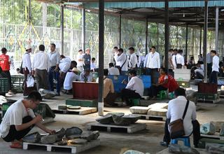 (၆၁) ကြိမ်မြောက် မြန်မာ့ကျောက်မျက်ရတနာပြပွဲ ဆဋ္ဌမနေ့ ဆက်လက်ကျင်းပ