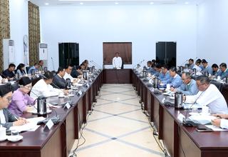 ပြည်ထောင်စုဝန်ကြီး ဦးဆန်းဦး မြန်မာ့ကျောက်မျက်ရတနာပြပွဲ ဗဟိုကော်မတီ အစည်းအဝေးသို့တက်ရောက်