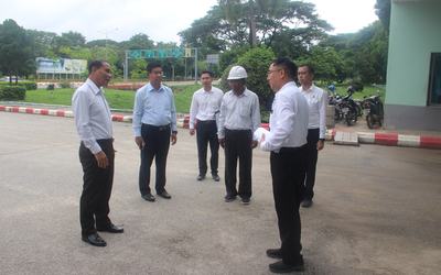 ပြည်ထောင်စုဝန်ကြီး ဦးဆန်းဦး
မြန်မာ့ကျောက်မျက်ရတနာပြတိုက် (နေပြည်တော်) အကြီးစားပြုပြင်နေမှုများအား ကြည့်ရှုစစ်ဆေး
